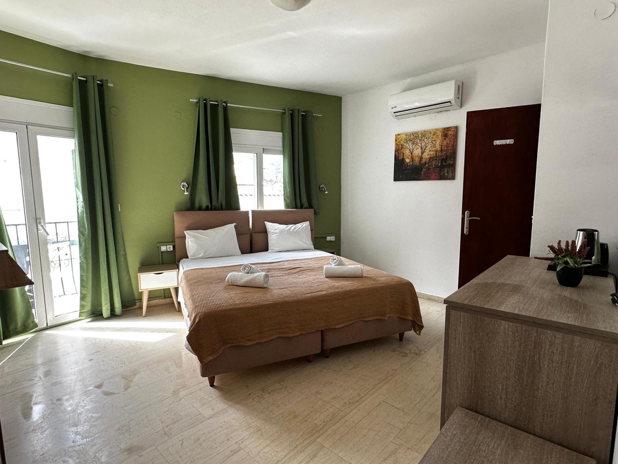Skiathos Hills Studios Экстерьер фото